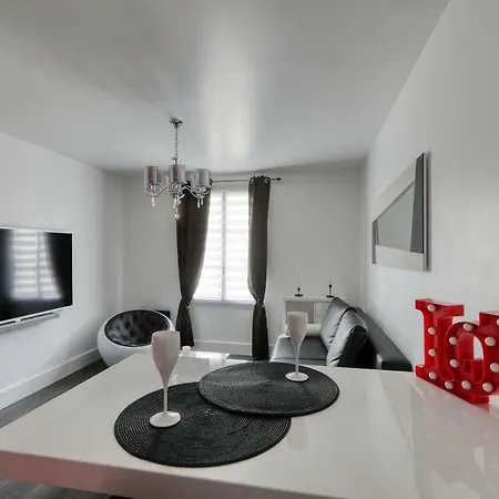 123home-suite & Bed & Breakfast Serris