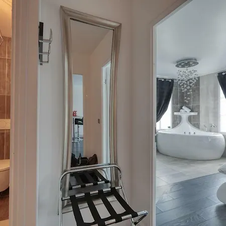 123home-suite & Bed and Breakfast